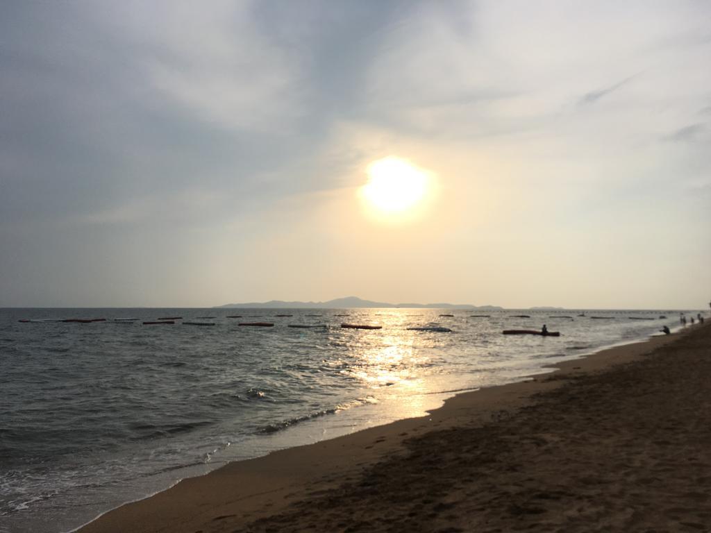 Breezy House Lejlighed Jomtien Beach Eksteriør billede
